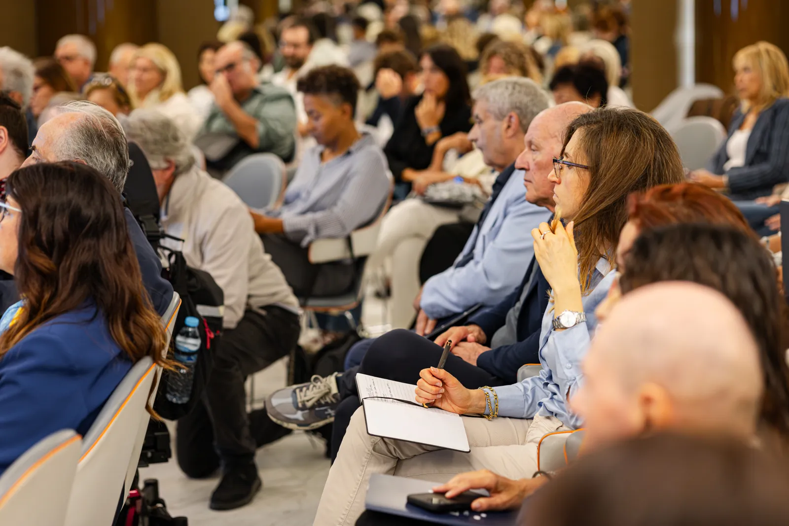 In platea, fra appunti e domande