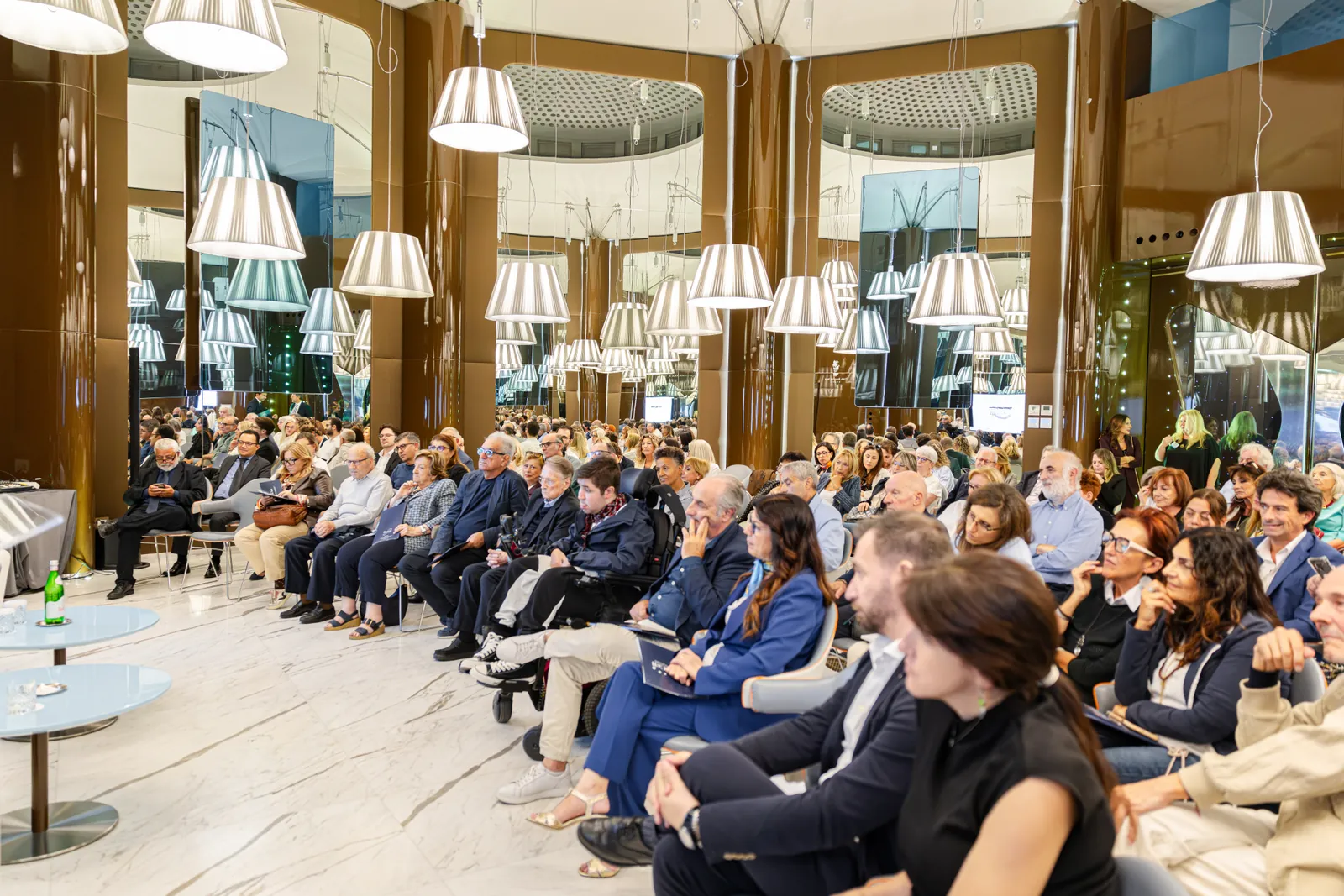 Il pubblico in ascolto